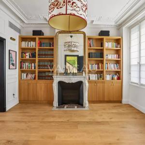 Paris XVIe - Muette - Maison rénovée avec rooftop - Vue dégagée