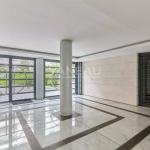 Appartement familial 4 chambres avec balcon et terrasse