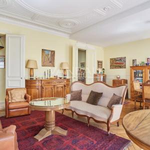 Paris VIIIe - Saint Augustin - Superbe appartement haussmannien