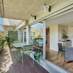Neuilly - Duplex d’exception - Vue Seine, à proximité des commer