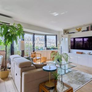 Paris 16ème Chardon Lagache 4 pièces de réception avec extérieur