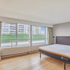 LOCATION MEUBLÉE - 2 PIÈCES - BEAUGRENELLE