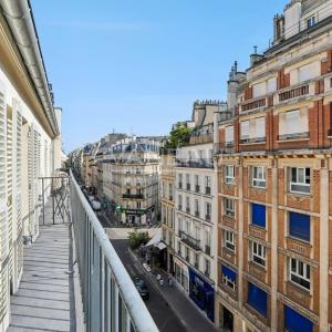 PARIS VI - Charmant deux pièces