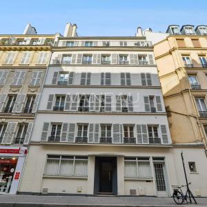 PARIS VI - Charmant deux pièces