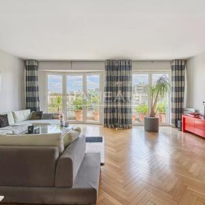 Neuilly-sur-Seine - Les Sablons-Penthouse-Terrasses-Vues tour Ei