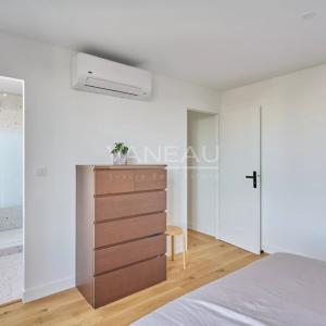 Puteaux - Appartement dernier étage en excellent état