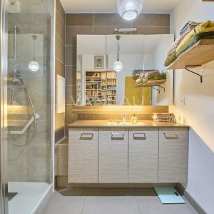 EXCLUSIVITE - 3 pièces en étage élevé avec terrasse