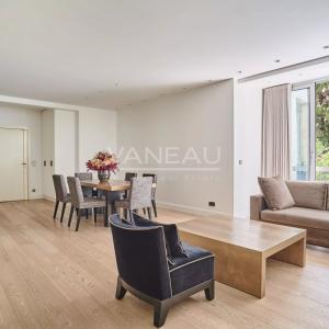 Paris VIIIe- Montaigne - Appartement rénové luxe