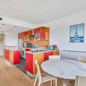 LOCATION MEUBLÉE - 2 PIÈCES - BEAUGRENELLE