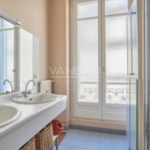 Paris VIIIe - Saint Augustin - Superbe appartement haussmannien