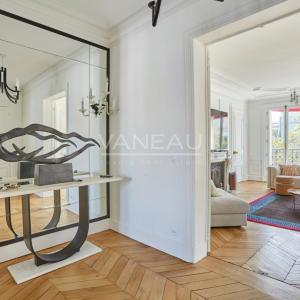 Paris VIIIᵉ - Alma–Marceau - Élégance parisienne avec vue tour  