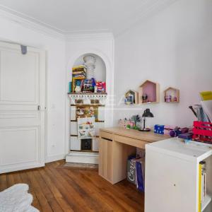 PARIS XIVème - Limite VIème - Appartement familial