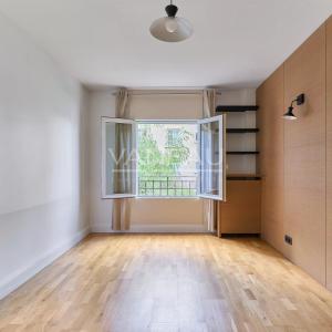 Courbevoie - République - Appartement au calme