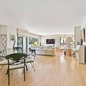 Boulogne Nord -  Schuman Dupanloup - Appartement familial avec jardin de 450m²