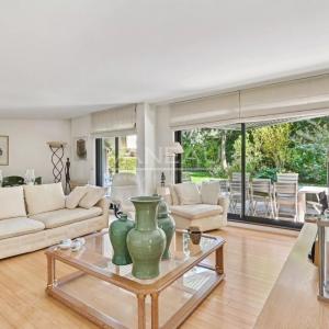 Boulogne Nord -  Schuman Dupanloup - Appartement familial avec jardin de 450m²