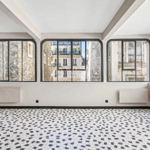 Paris IXe - Saint Georges / Rue des Martyrs - Maison de ville rénovée avec rooftop 42 m2 DPE C