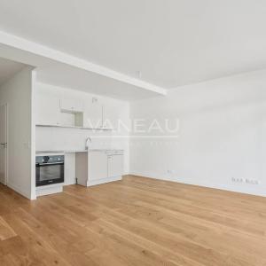 Issy-les-Moulineaux - Deux pièces rénové DPE C
