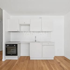 Issy-les-Moulineaux - Deux pièces rénové DPE C