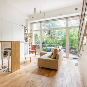 PARIS VIe _ Loft Rez de jardin Pont Neuf