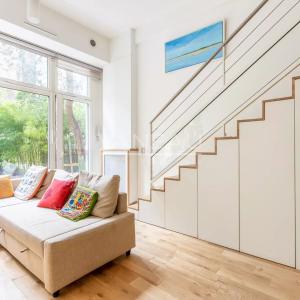 PARIS VIe _ Loft Rez de jardin Pont Neuf