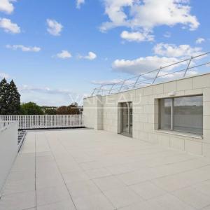 Issy-les-Moulineaux - Appartement familial dernier étage avec terrasse panoramique de 148 m²