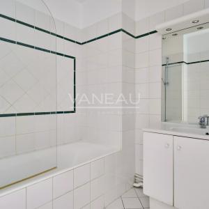 Paris VIIe - Appartement familial au pied du Champ-De-Mars