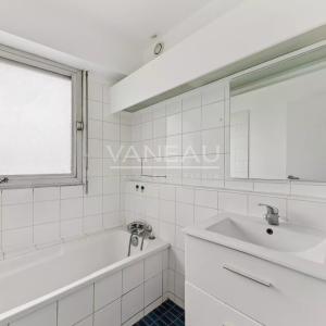 PARIS XVe Saint-Lambert - Bel appartement familial au dernier étage