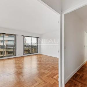 PARIS XVe Saint-Lambert - Bel appartement familial au dernier étage