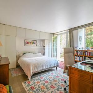 Paris XVe Avenue de Suffren - Magnifique appartement de réception avec jardin
