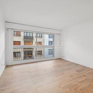 Paris XVe - Georges Brassens : Appartement trois pièces en très bon état