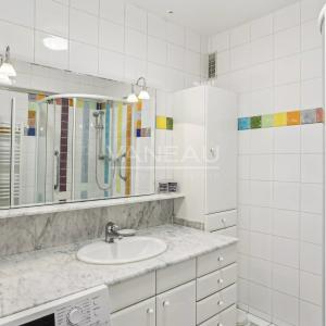 Paris 15e Emeriau-Zola- lumineux 4 pièces en étage élevé et vue dégagée