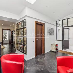 PARIS XVI - Ranelagh La Muette - Maison Loft de 5 pièces avec terrasse privative