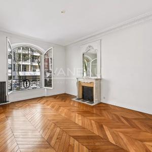 PARIS XVIe - EGLISE D'AUTEUIL - BEL APPARTEMENT FAMILIAL - 4 à 5 CHAMBRES