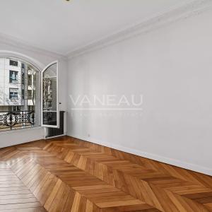 PARIS XVIe - EGLISE D'AUTEUIL - BEL APPARTEMENT FAMILIAL - 4 à 5 CHAMBRES