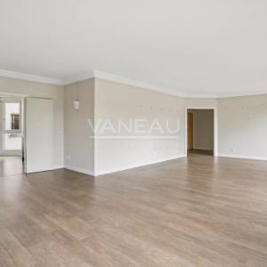 Paris XVIe - Georges Mandel - Appartement familial de 160 m2 Etage Elevé