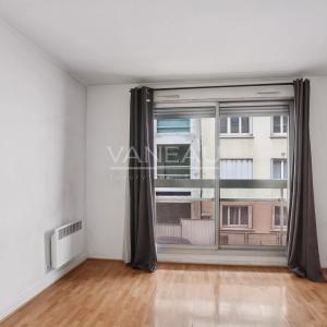 Boulogne - Studio avec balconnet - DPE D