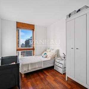 Paris XV - Quai de Grenelle–  Appartement Familial avec vue Tour Eiffel