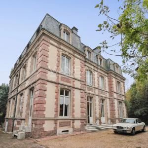 Évreux (27) - Magnifique propriété. Domaine sur parc arboré de 2200 m² -