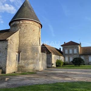 Corps de ferme historique - La Chapelle-Gauthier (Seine-et-Marne) -