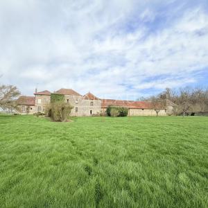 Corps de ferme historique - La Chapelle-Gauthier (Seine-et-Marne) -
