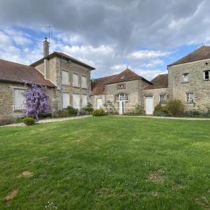 Corps de ferme historique - La Chapelle-Gauthier (Seine-et-Marne) -