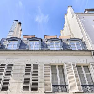 Paris IVᵉ - Place des Vosges -  Charmant pied à terre - ensoleillé et calme