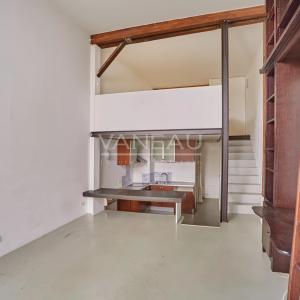 Paris Xe - Albert Thomas / Lancry - Charmant loft sur une cour arborée avec espace extérieur.