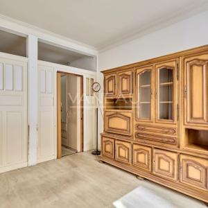 PARIS XV - Convention : Appartement au calme à rénover