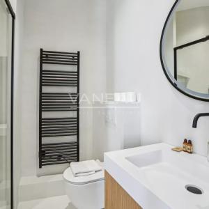 Paris XVIe-Trocadéro-Superbe appartement de 7 pièces prêt à vivre.