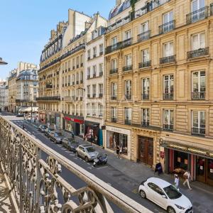 Paris VI - Saint-Sulpice / Saint Germain-des-Prés - Appartement deux pièces - Balcon - Cave