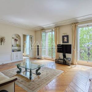 Paris IVᵉ - Appartement 4 pièces avec vue sur la Seine