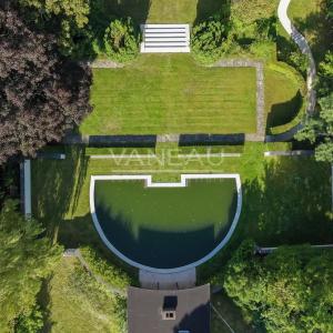 MAGNIFIQUE DEMEURE MODERNISTE DE 615M²