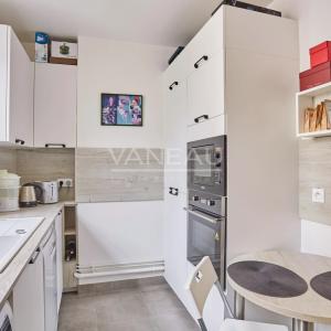 Vavin / Notre-Dame-des-Champs - Trois pièces en étage élevé