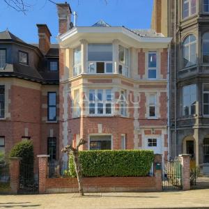 Montgomery: magnifique maison d'architecte, terrasses et sauna